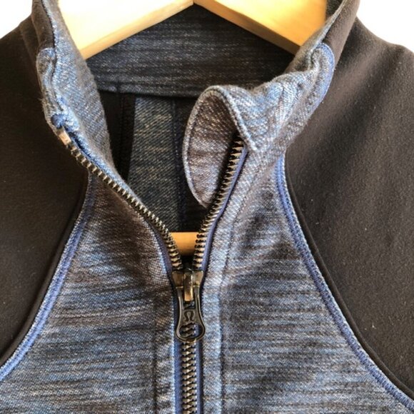 Lululemon Forme Jacket Size 4 Blue Slub Denim Limitless Blue / Black - Picture 9 of 12